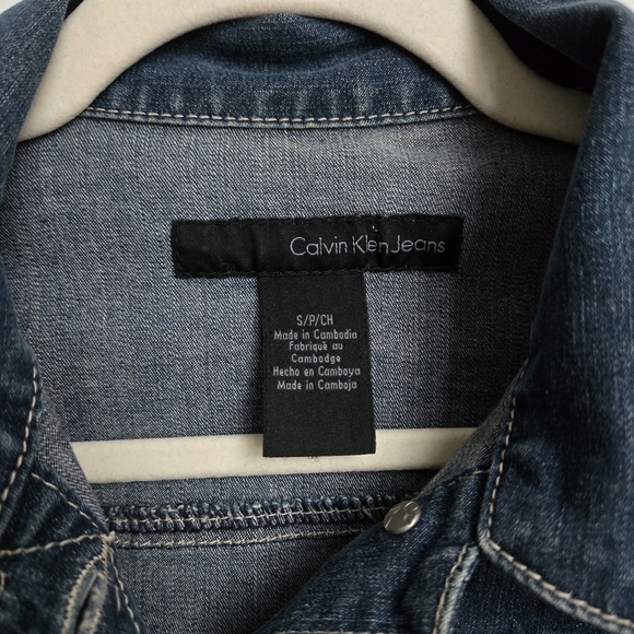 Calvin Klein Jeans  Dark‎ Denim Jacket, Y2K - Picture 6 of 9